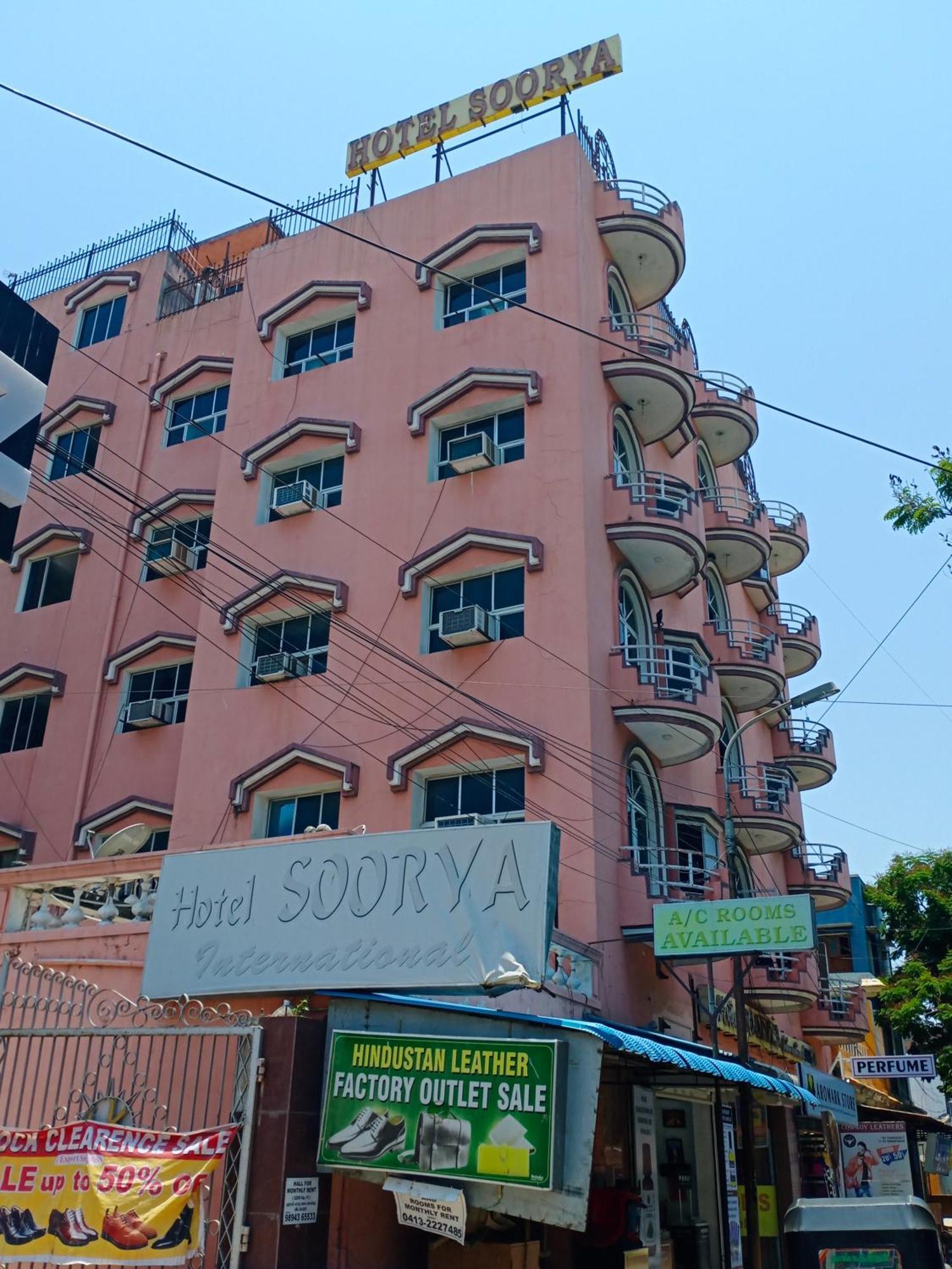 Hotel Soorya International Puduččéri Exteriér fotografie